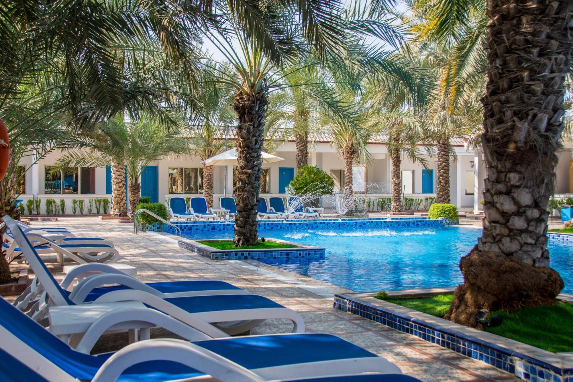 Fujairah Hotel & Resort Buitenkant foto